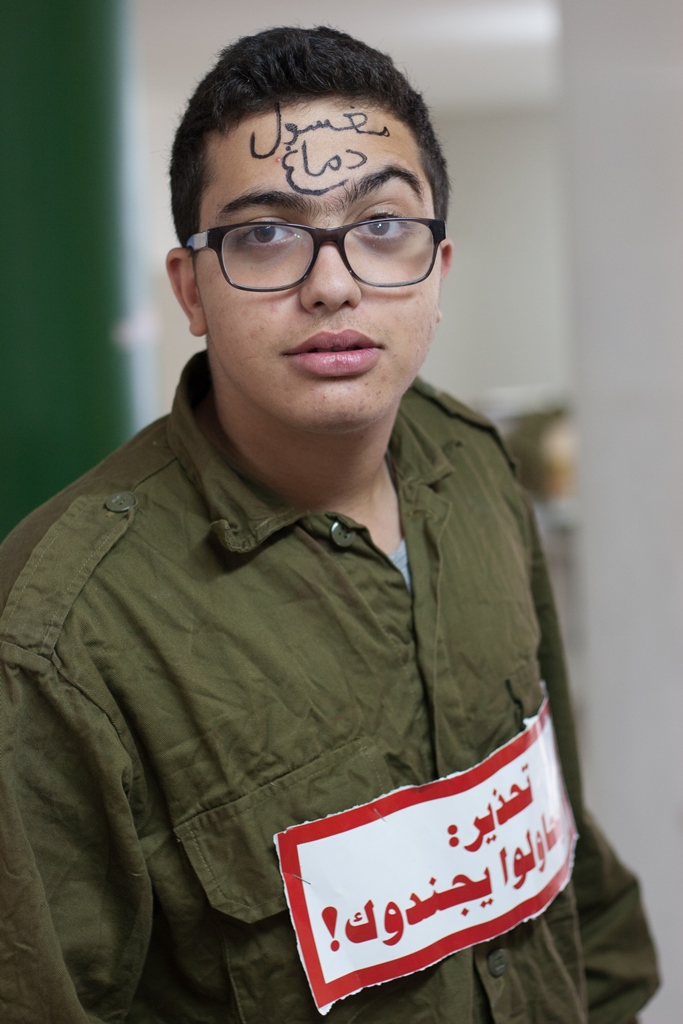 مناهضي التجنيد في جمعية بلدنا ينظمون نشاطاً في مسيرة يوم الارض