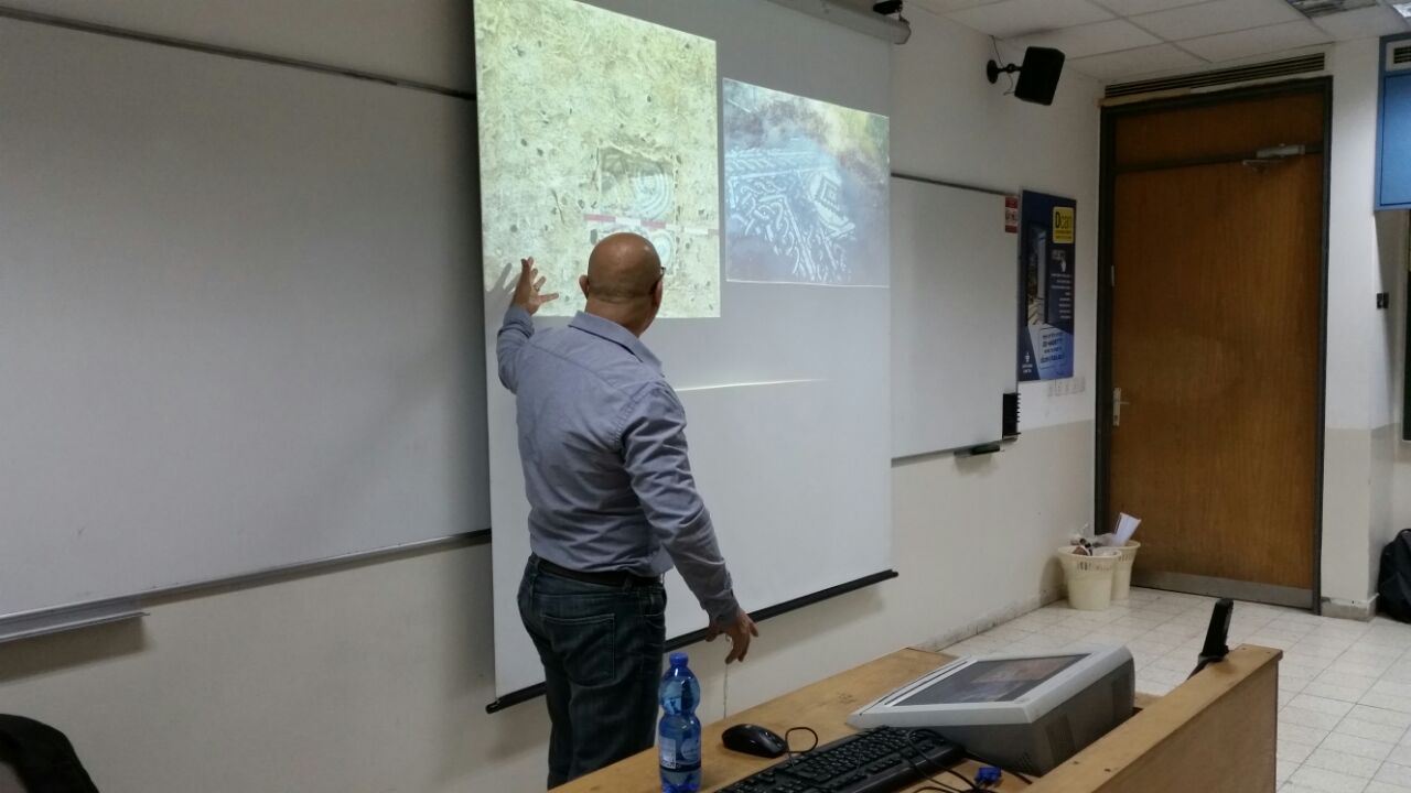 منتدى بلدنا ينظم ندوة بعنوان الهوية الفلسطينية في إطار الفن المعاصر في جامعة تل ابيب